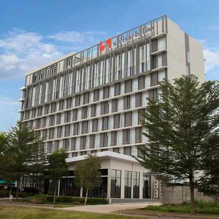 Swiss-Belinn Cikarang Dış mekan fotoğraf