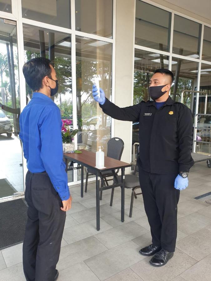 Swiss-Belinn Cikarang Dış mekan fotoğraf