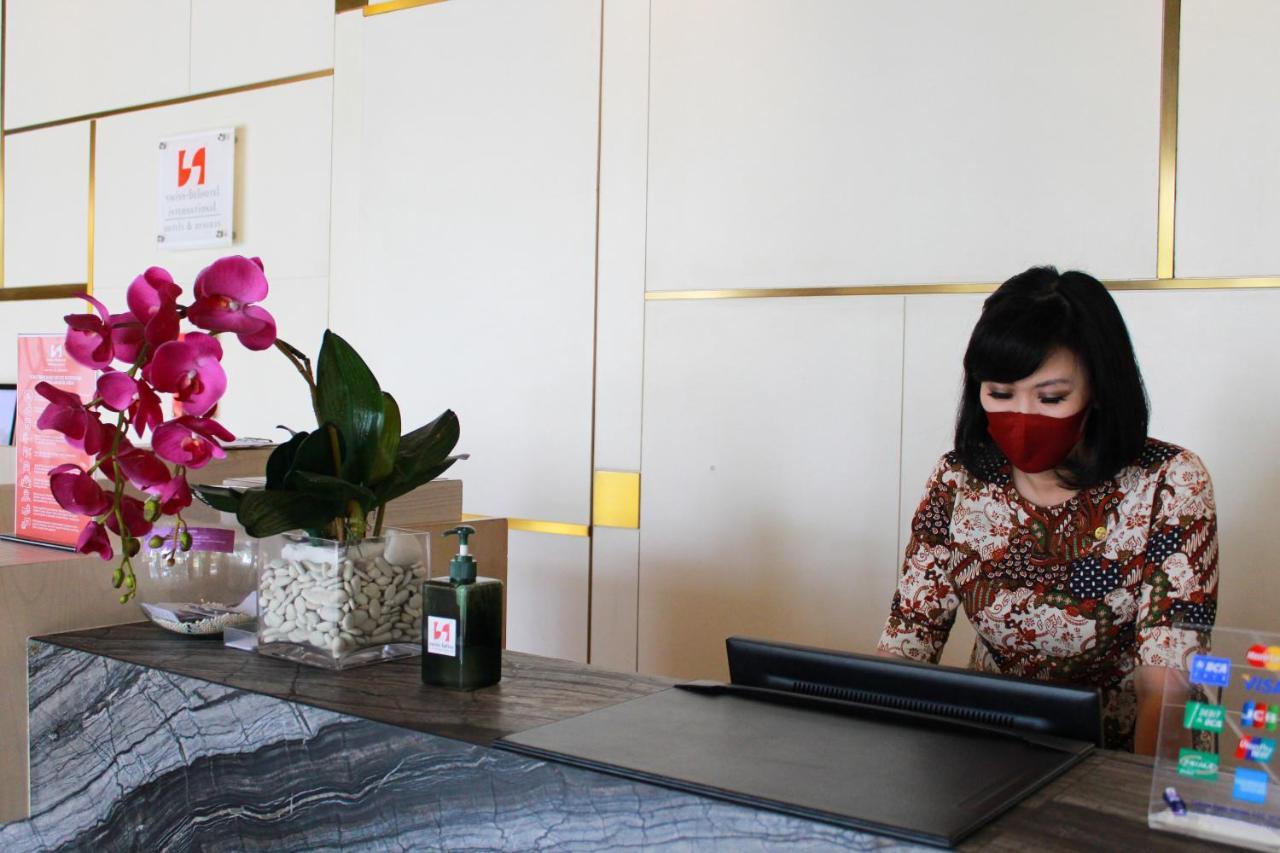 Swiss-Belinn Cikarang Dış mekan fotoğraf