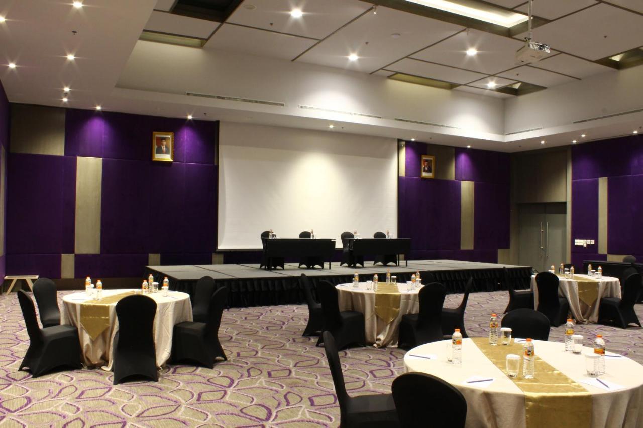 Swiss-Belinn Cikarang Dış mekan fotoğraf